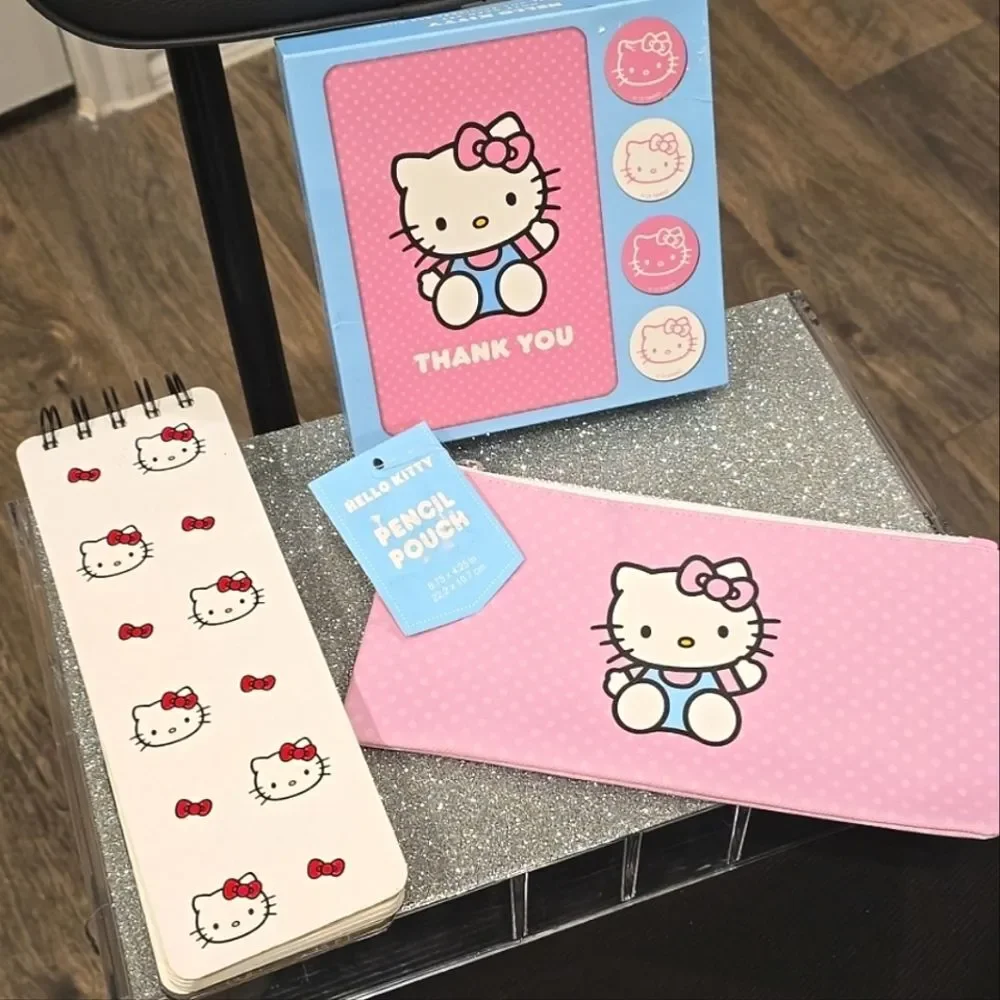 Hello Kitty Pencil Pouch, Reporter's List Pad, & Notecard Set‎